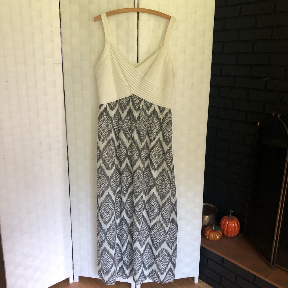 (NWOT) Semi-formal maxi dress